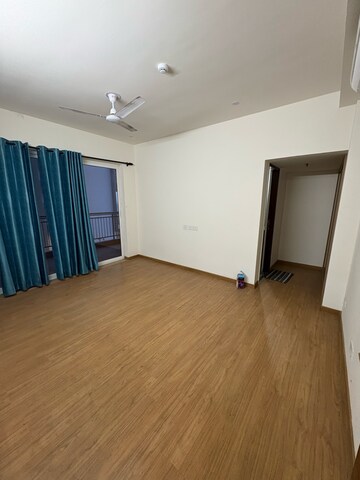 Room in 3 BHK Apartment at Godrej Meridien, Mohammad Heri Village – for Rent