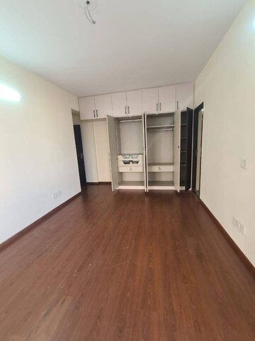 Room in 2 BHK Apartment at Tata La Vida, Bajghera – for Rent