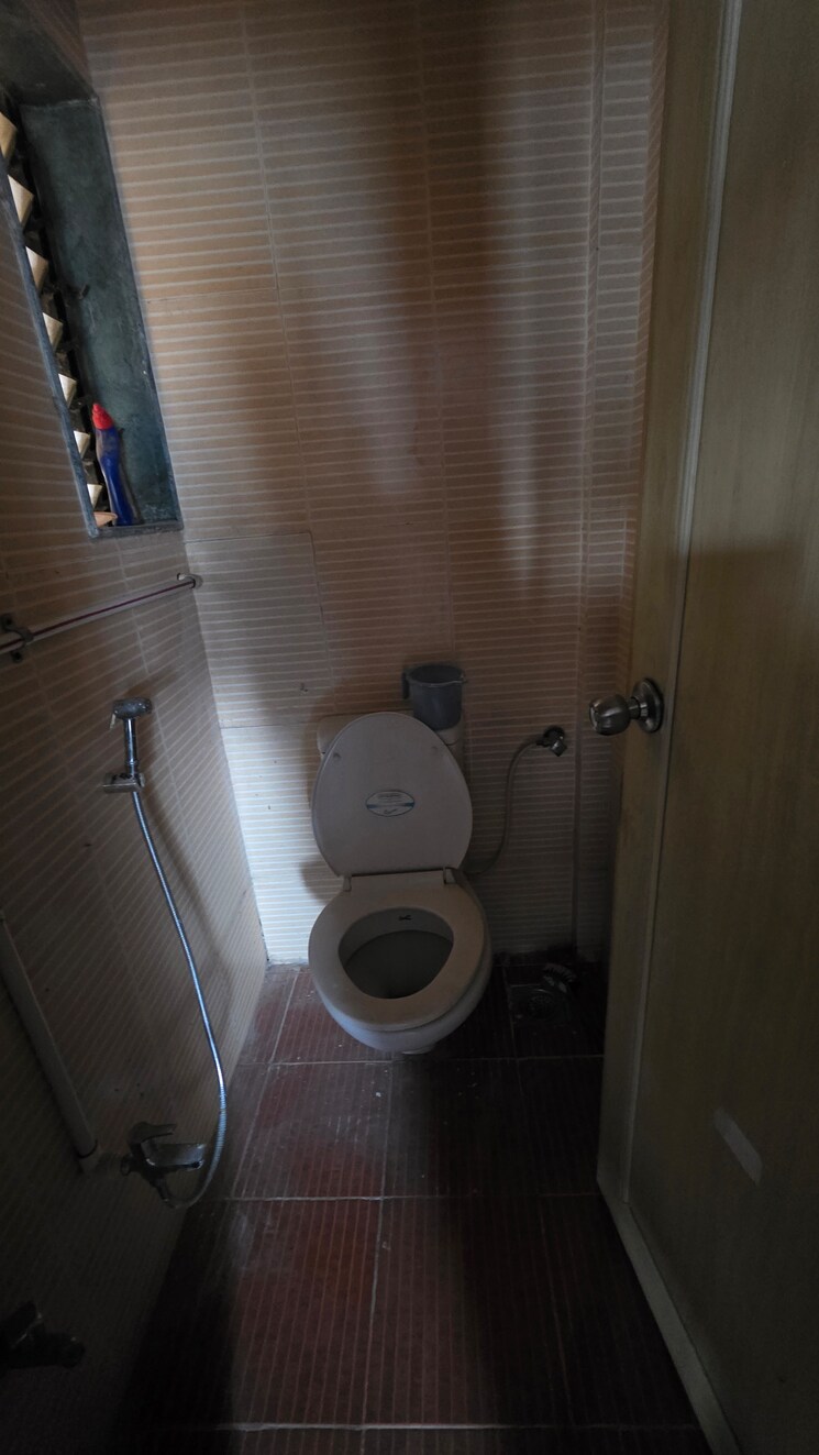 Bathroom, prakruti-heights-haware-city 1 Bedroom 620 Sq.Ft. Apartment In Haware City Thane 9654245