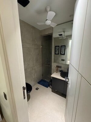 Bathroom in 3 BHK Builder Floor at Defence Colony – for Rent