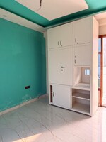 1 Rk  350 Sq.Ft. Independent House in RWA Apartments Sector 71