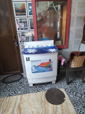 Team Area in 1 RK Independent House at RWA Apartments Sector 71, Sector 71 – for Rent