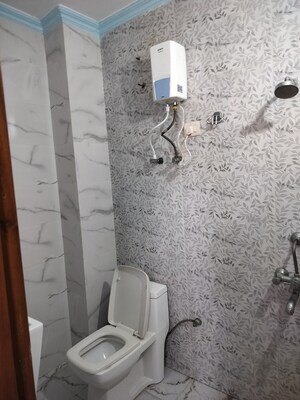 Bathroom in 1 RK Independent House at RWA Apartments Sector 71, Sector 71 – for Rent
