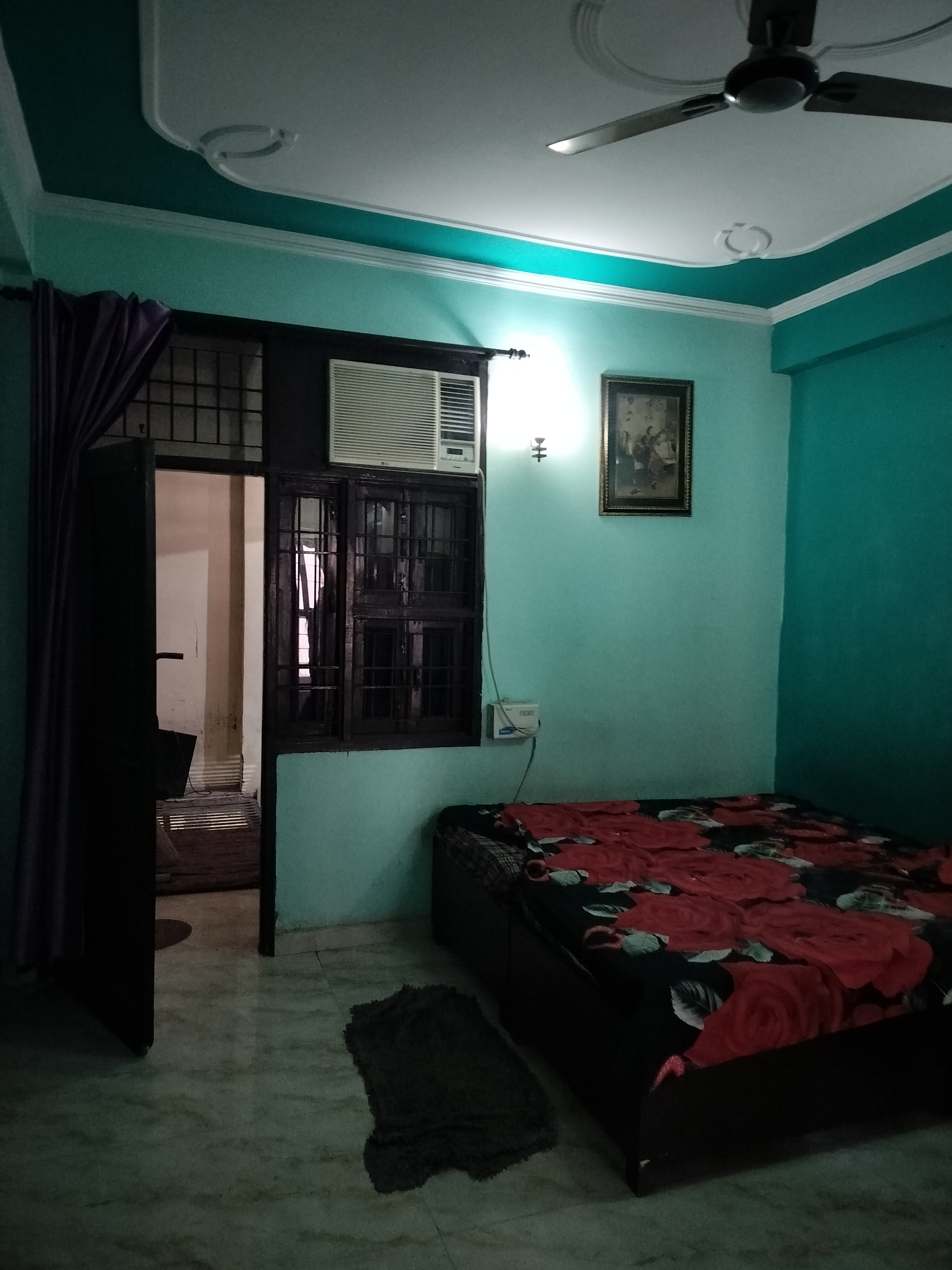 1 BHK Independent House For Rent in RWA Apartments Sector 71