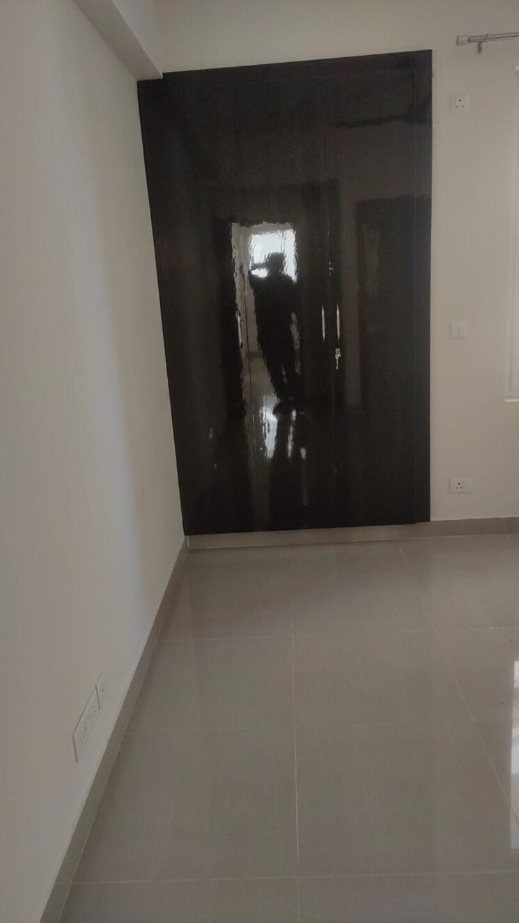 Room, ramprastha-city-the-edge-towers 3 Bedroom 1770 Sq.Ft. Apartment In Sector 37d Gurgaon 9654298