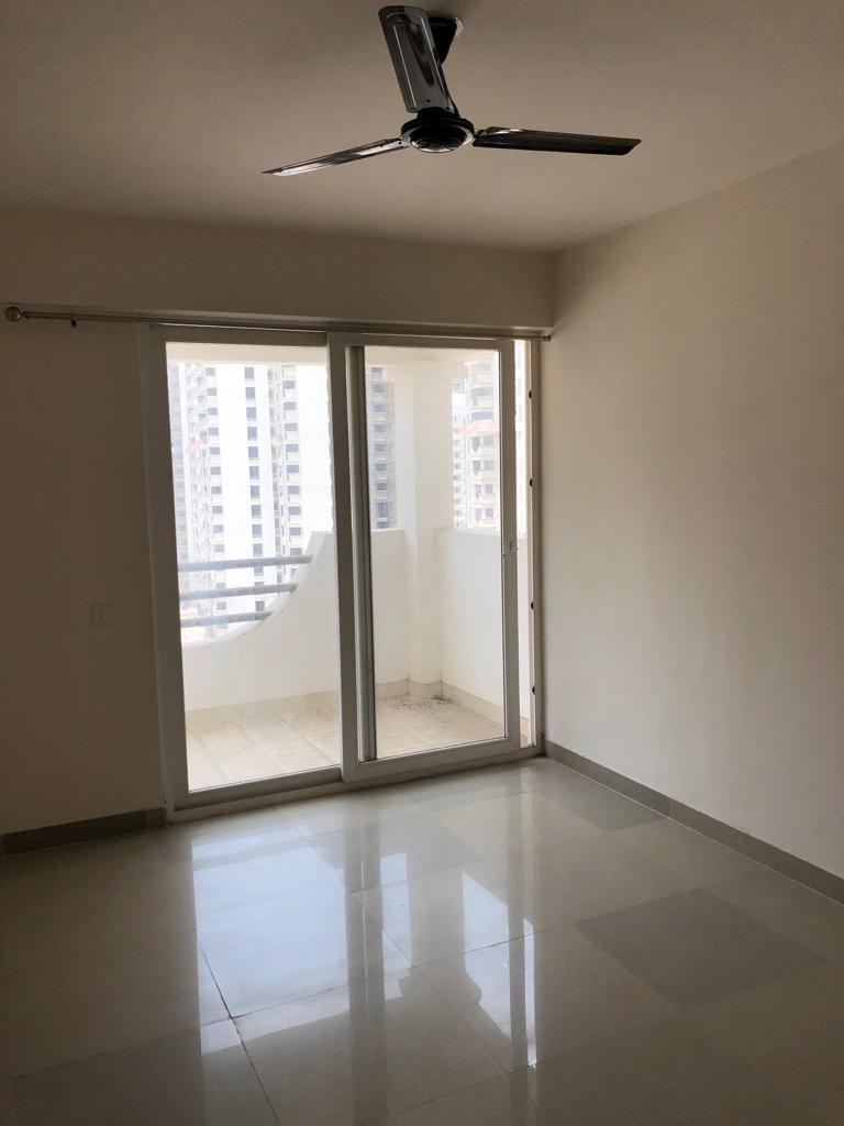 3 BHK Apartment For Sale in Ramprastha City The Edge Towers