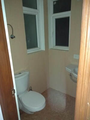 Bathroom in 3 BHK Apartment at Ramprastha City The Edge Towers, Sector 37d – for Sale