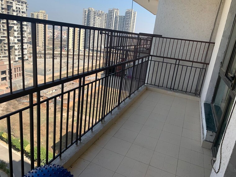 Balcony, ramprastha-city-the-edge-towers 3 Bedroom 1800 Sq.Ft. Apartment In Sector 37d Gurgaon 9654300