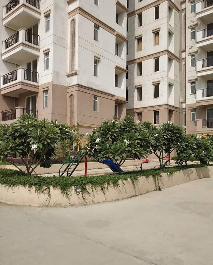 Exterior View, ramprastha-city-the-atrium 3 Bedroom 1285 Sq.Ft. Apartment In Sector 37d Gurgaon 9654309