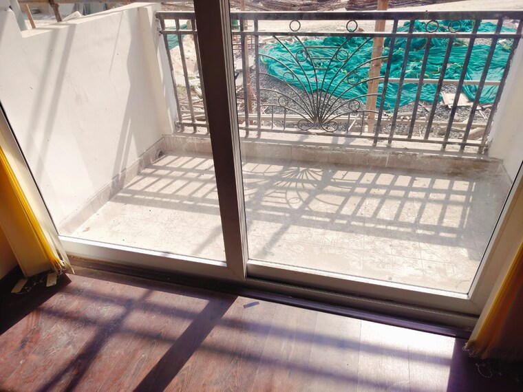 Balcony, ramprastha-skyz 3 Bedroom 1750 Sq.Ft. Apartment In Sector 37d Gurgaon 9654324