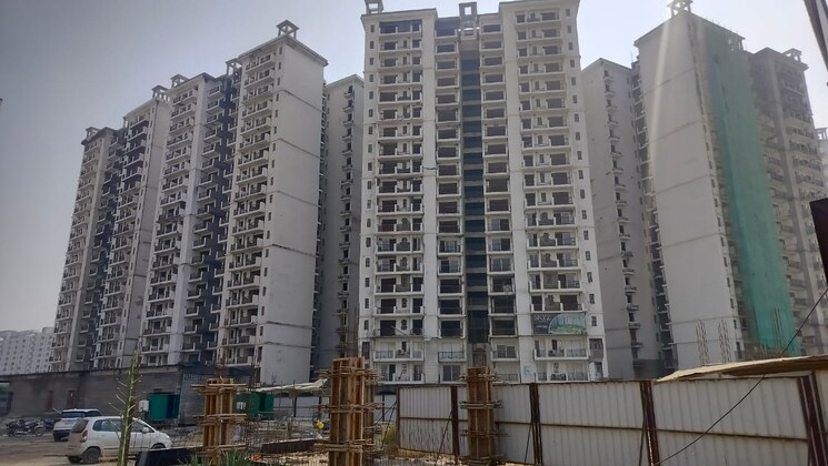 Exterior View, ramprastha-skyz 3.5 Bedroom 2025 Sq.Ft. Apartment In Sector 37d Gurgaon 9654326
