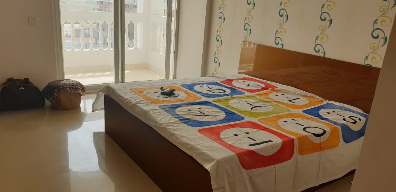 3 BHK Apartment For Sale in Ramprastha City The Edge Towers