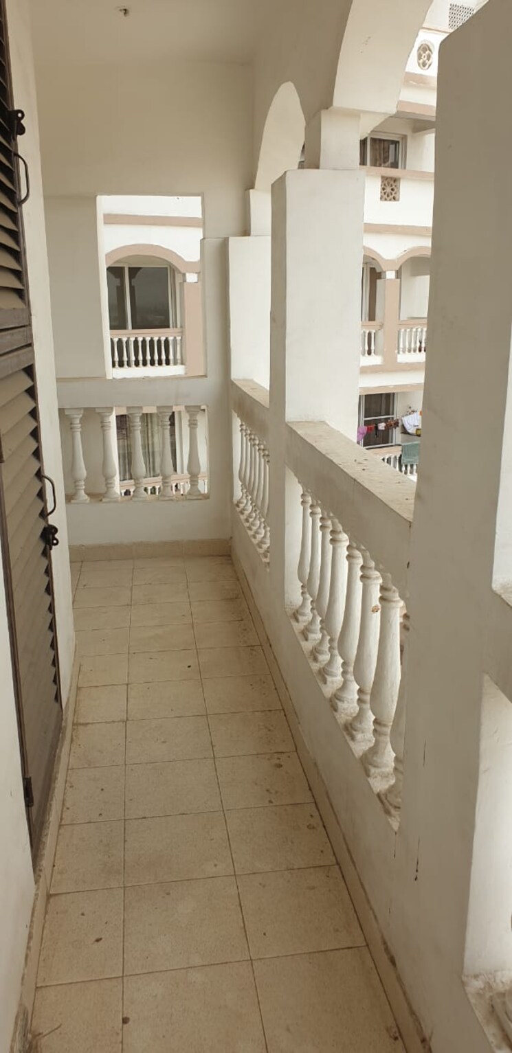 Balcony, ramprastha-city-the-edge-towers 3 Bedroom 1604 Sq.Ft. Apartment In Sector 37d Gurgaon 9654295