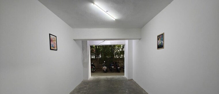 Room, dlf-regal-gardens 1 RK 201 Sq.Ft. Apartment In Sector 90 Gurgaon 9654333