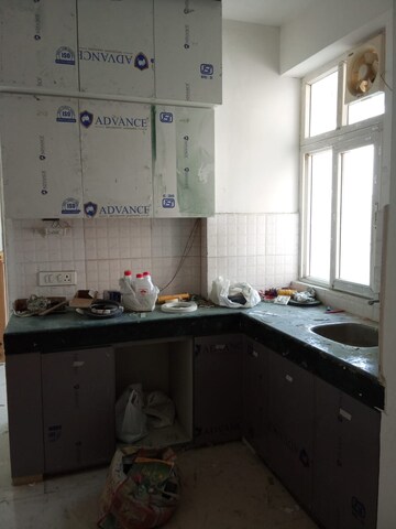 Kitchen in 2.5 BHK Builder Floor at Smart World Gems, Sector 89 – for Rent