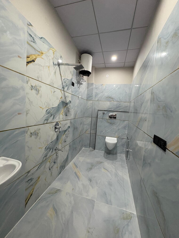 Bathroom, sirsi road 4 Bedroom 117 Sq.Yd. Villa In Sirsi Road Jaipur 9654347