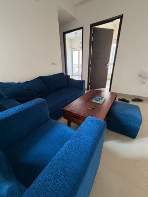 2 BHK Apartment For Rent in Aims Golf City, Sector 75