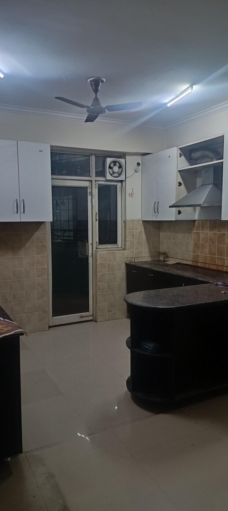 Kitchen, amrapali-silicon-city 3 Bedroom 1420 Sq.Ft. Apartment In Sector 76 Noida 9654368