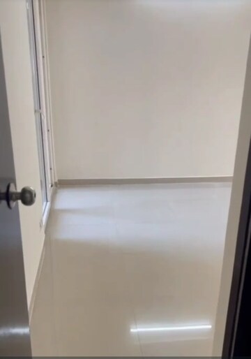 Room in 3 BHK Apartment at Windsor Paradise 2, Raj Nagar Extension – for Sale