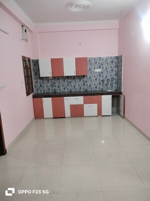 Kitchen in 2 BHK Builder Floor at Gomti Nagar – for Rent