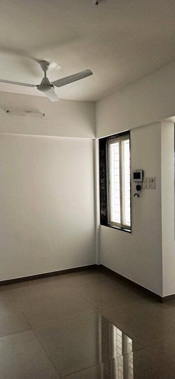 Room in 2 BHK Apartment at Unique Legacy Royale, Keshav Nagar – for Rent