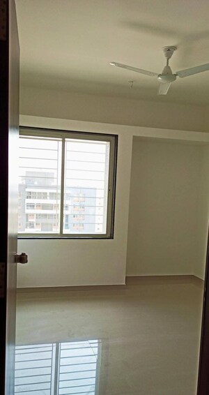 Room in 2 BHK Apartment at Unique Legacy Royale, Keshav Nagar – for Rent