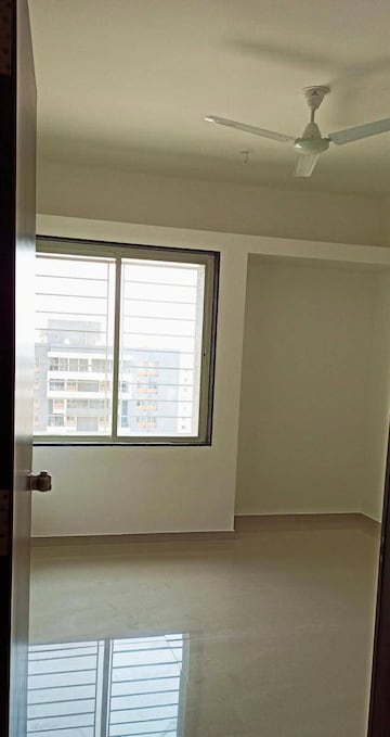 Room in 2 BHK Apartment at Unique Legacy Royale, Keshav Nagar – for Rent