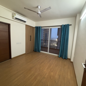 Room in 3 BHK Apartment at Godrej Meridien, Mohammad Heri Village – for Rent