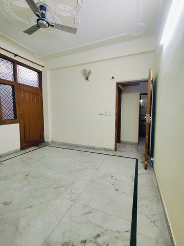 2 BHK Apartment For Rent in Tulip Lemon, Sector 69