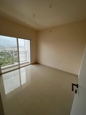 Room in 2 BHK Apartment at Godrej Rejuve, Mundhwa – for Rent