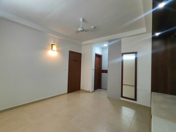 Room in 2 BHK Apartment at Bhartiya Nikoo Homes Phase 2, Thanisandra Main Road – for Rent