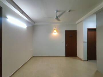 Room in 2 BHK Apartment at Bhartiya Nikoo Homes Phase 2, Thanisandra Main Road – for Rent