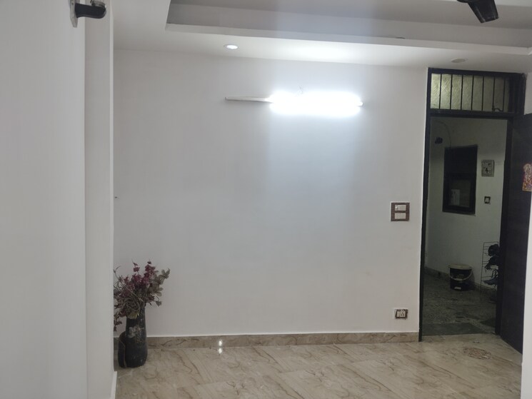 Room, panchsheel vihar 1 Bedroom 400 Sq.Ft. Apartment In Panchsheel Vihar Delhi 9654411
