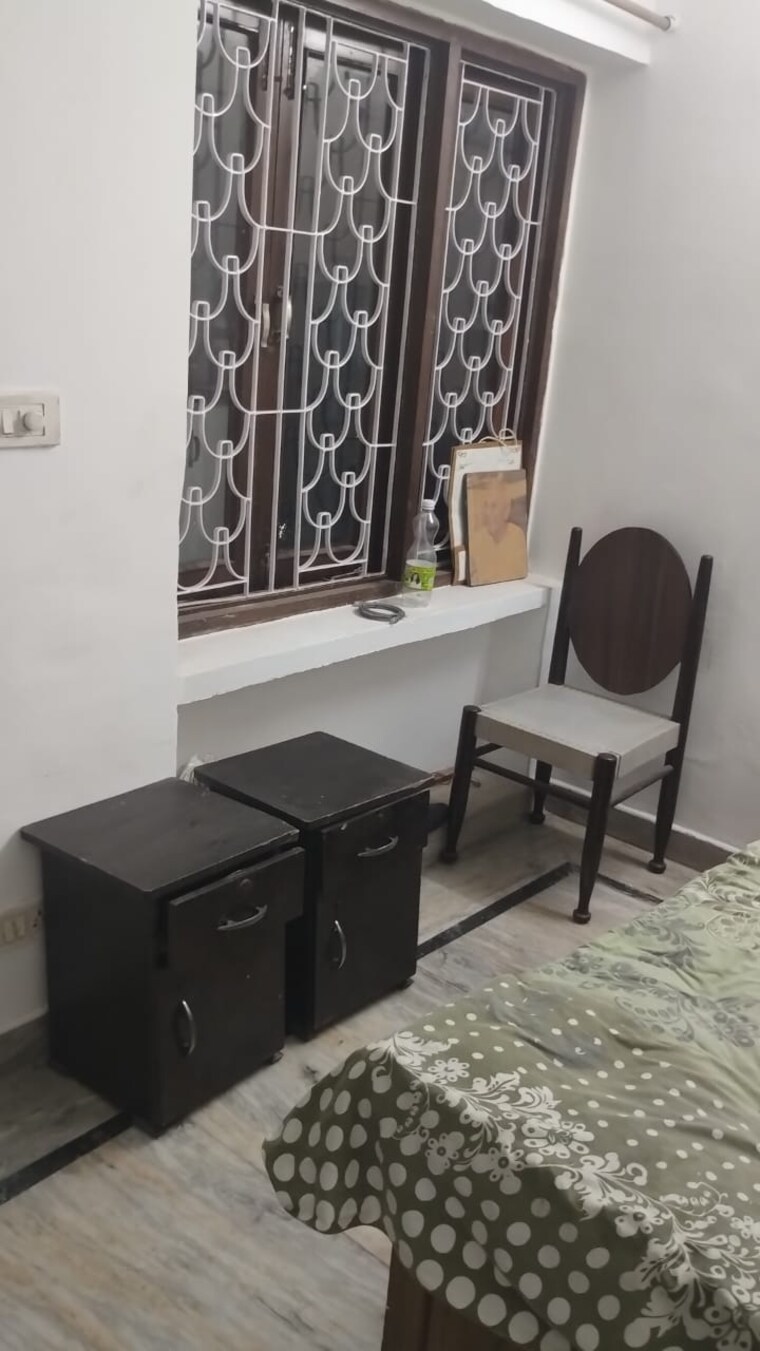 Bedroom, avasiya-kalyankari-sanstha 2 Bedroom 120 Sq.Yd. Builder Floor In Lajpat Nagar Delhi 9654422