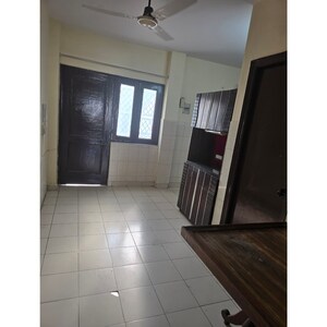 Room in 2 BHK Builder Floor at Avasiya Kalyankari Sanstha, Lajpat Nagar – for Rent