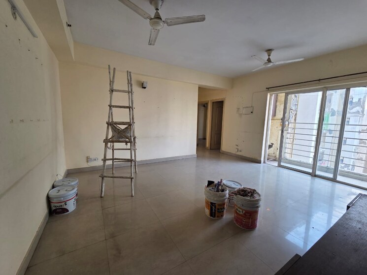 Room, prateek-wisteria 2.5 Bedroom 1135 Sq.Ft. Apartment In Sector 77 Noida 9654436