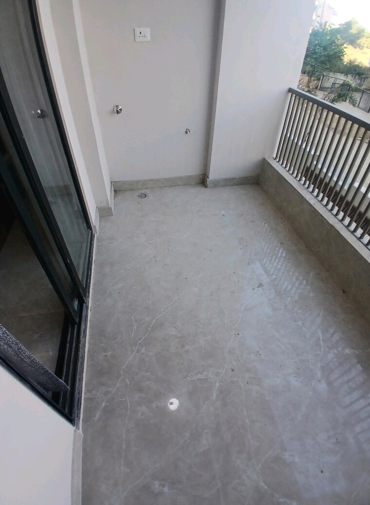 Balcony, sahastradhara road 3 Bedroom 1430 Sq.Ft. Builder Floor In Sahastradhara Road Dehradun 9654439