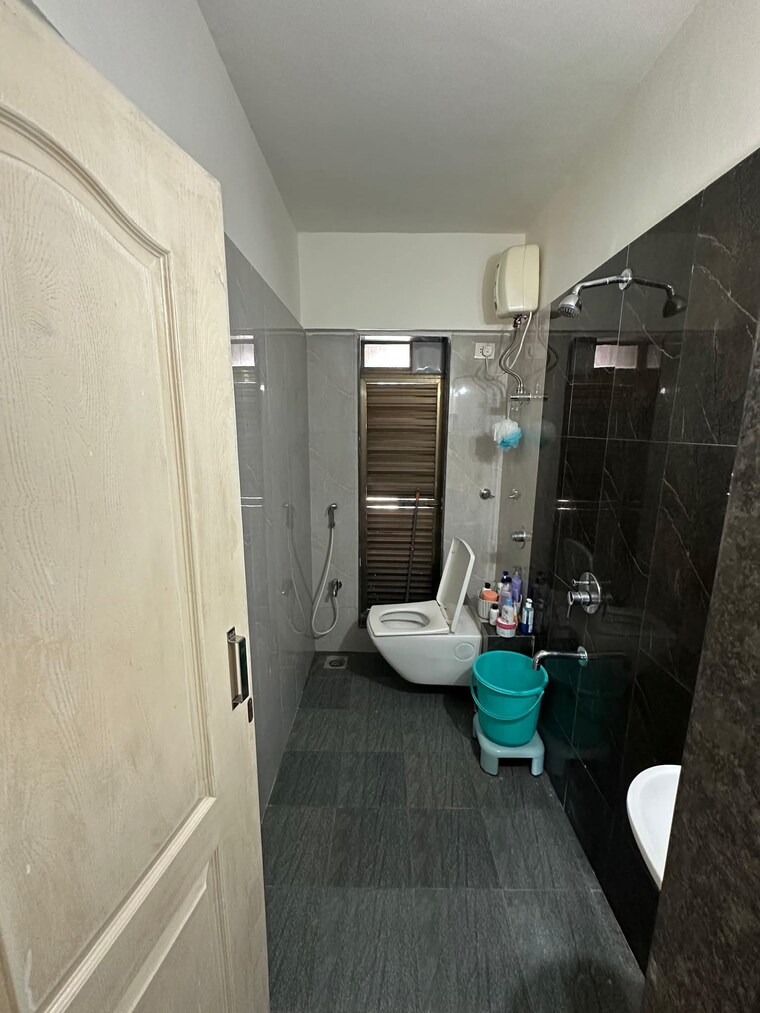 Bathroom, malad east Pg For Boys In Malad East 9654452