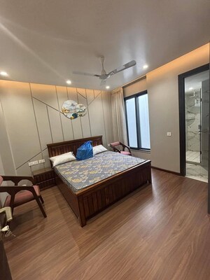 Bedroom in 3 BHK Builder Floor at AIHP Tower, Sector 18 – for Rent