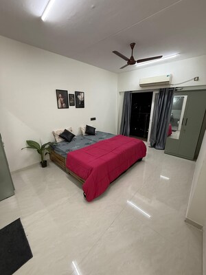 Room in  Pg at Malad West – for Rent