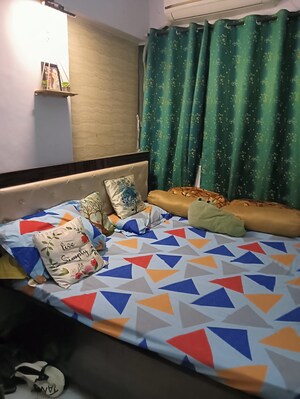 Room in  Pg at Kandivali East – for Rent