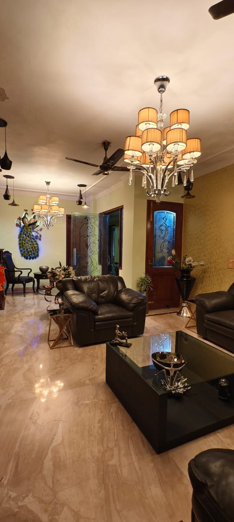 Living Room, greater kailash i 3 Bedroom 2000 Sq.Ft. Apartment In Greater Kailash I Delhi 9654475
