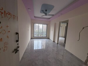 Room in 1 BHK Apartment at Shraddha Privilege, Kannamwar Nagar – for Rent