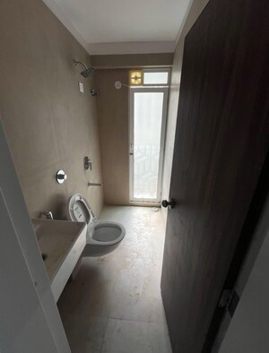 Bathroom in 2 BHK Apartment at Hari Kunj Naupada, Naupada – for Rent