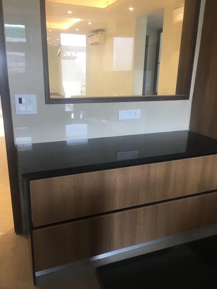 Kitchen, gaur-yamuna-city 2 Bedroom 1270 Sq.Ft. Builder Floor In Gaur Yamuna City Greater Noida 9654568