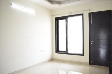 3 BHK Apartment For Sale in Tulip Violet, Sector 69