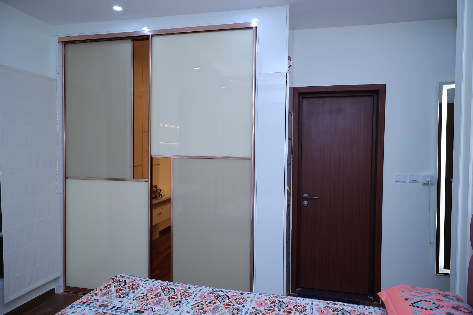 3 BHK 1700 Sq.Ft. Apartment in Orchid Greens Aprtment