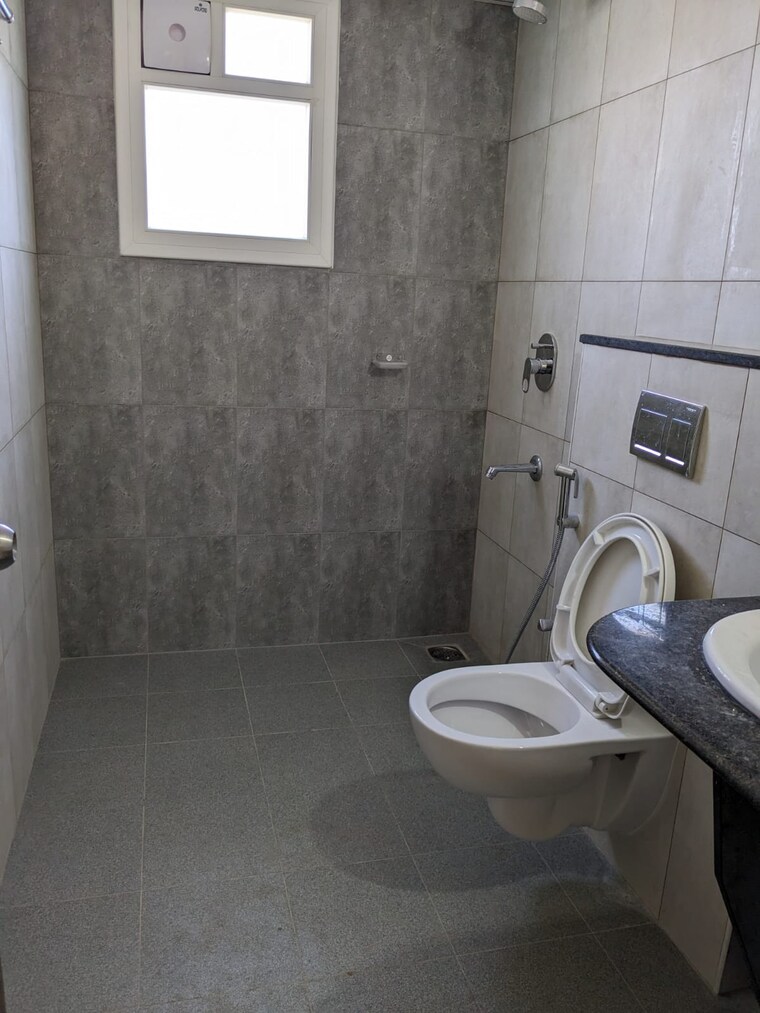 Bathroom, vajram-newtown 3 Bedroom 1756 Sq.Ft. Apartment In Thanisandra Main Road Bangalore 9654569