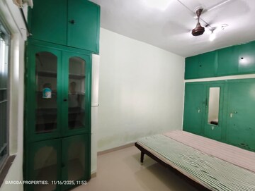 Room in 2 BHK Builder Floor at Subhanpura – for Rent