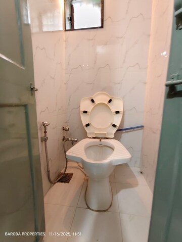 Bathroom in 2 BHK Builder Floor at Subhanpura – for Rent